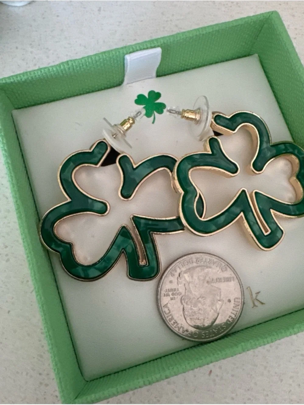 piper·k Green Clover Outline Earrings